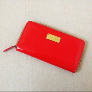 Red Steven Madden wallet